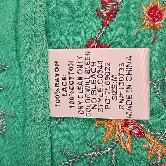 Umgee Woman's TOP NWT - Picture 3 of 6